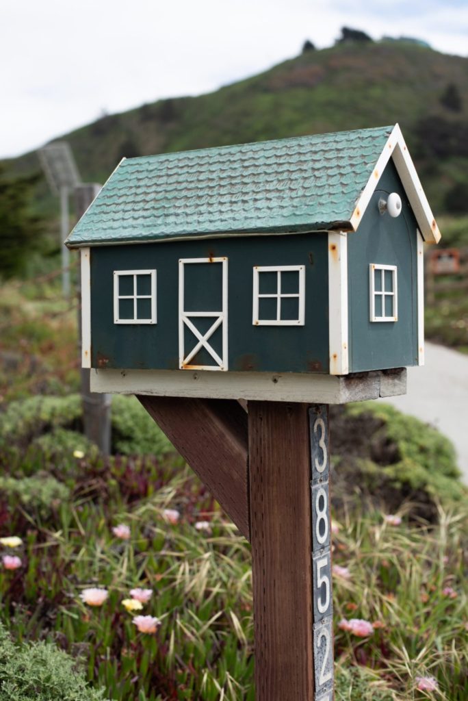 house shaped mail box