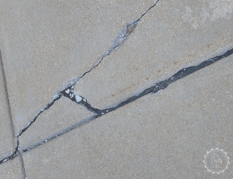 fill cracks in concrete driveway