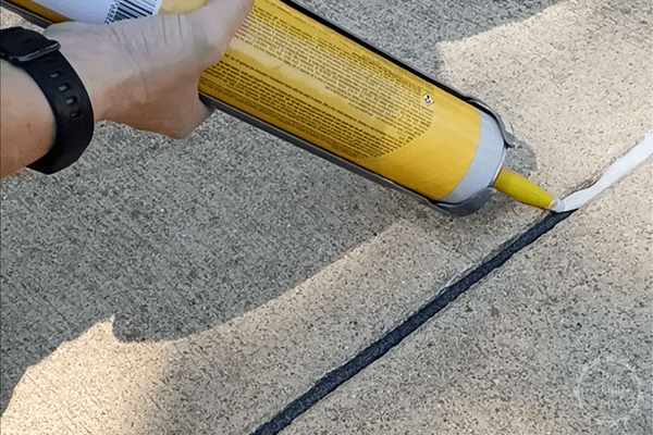 How To Repair Cracks In Your Concrete - The Daily DIY