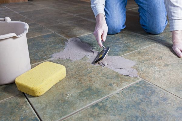 how to apply grout