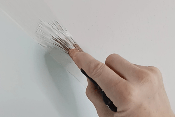 5 Clever DIY Painting Hacks For Beginners - The Daily DIY