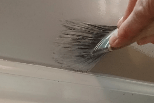 Best Paintbrush For Painting Trim - The Daily DIY