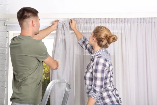 curtain length rules