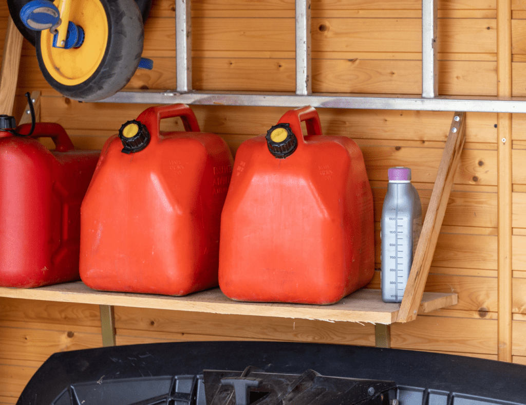 how long can gas sit in a gas can