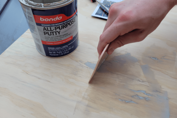 Use Bondo to correct mistakes in the wood - The Daily DIY