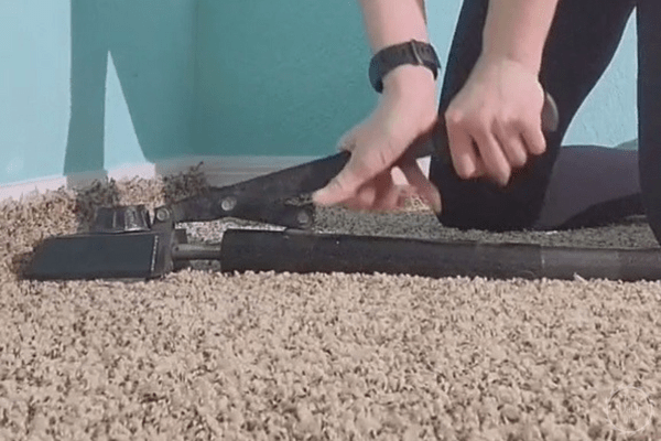 How To Remove Carpet Buckles - The Daily DIY