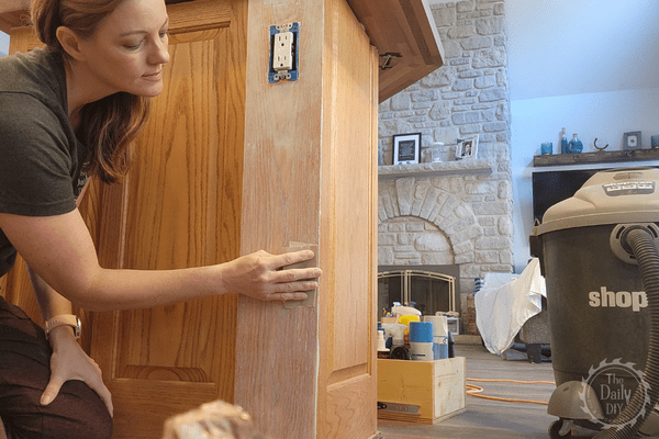 Applying Aquacoat to fill in wood grain - The Daily DIY