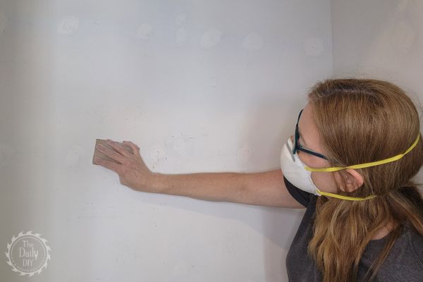 how to fill in holes in wall